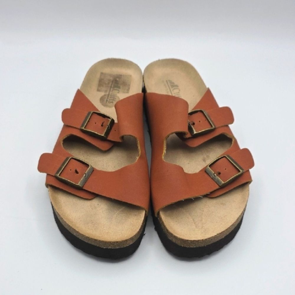 Cliffs By White Mountain Sandals Size 9.5